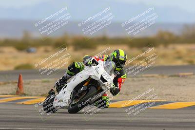 media/Jan-15-2023-SoCal Trackdays (Sun) [[c1237a034a]]/Turn 15 (1pm)/